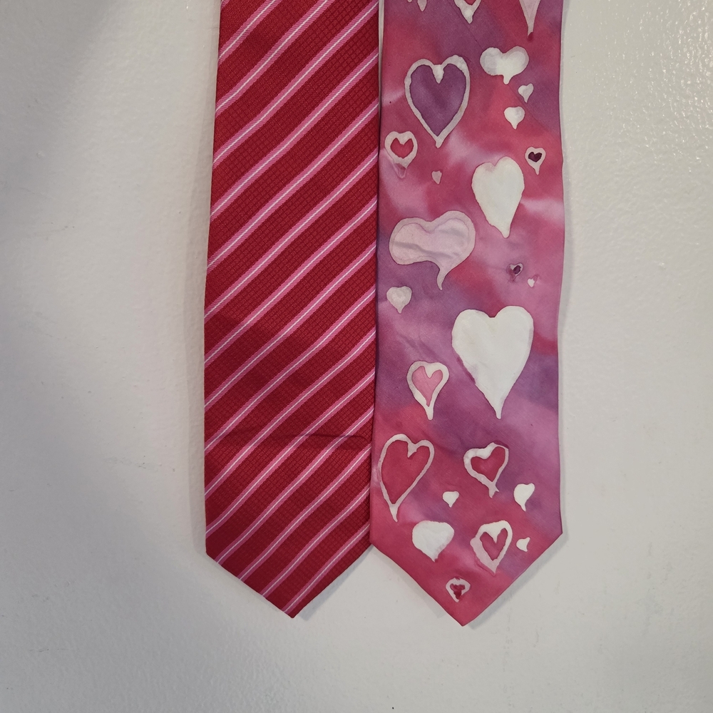 Silk Valentines Day Pink and Red Heart Patterned Ties